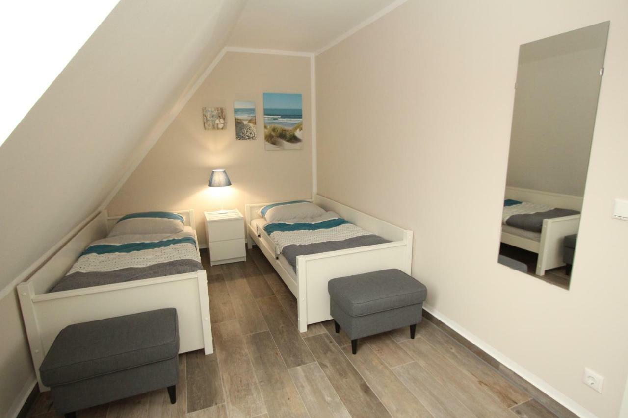 Familienfreundliches Ferienhaus In Kroepelin Экстерьер фото